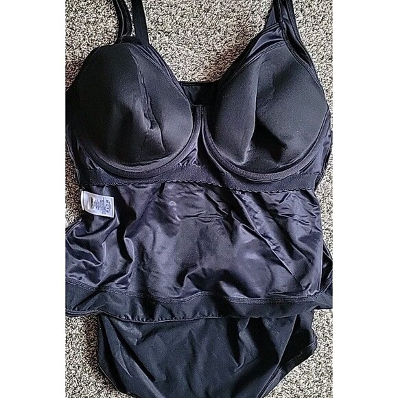 Lands' End Swim Top Black 18W DD Wrap Front Tankini 1X Solid Tummy Control S925 - Picture 6 of 9